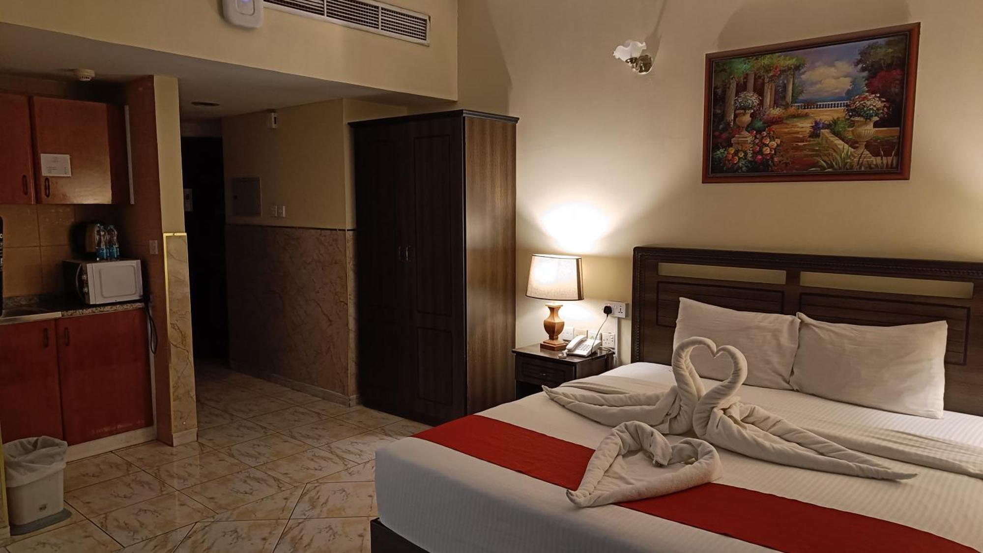 Ruwi Beach Hotel Apartments - Maha Hospitality Group Шарджа Экстерьер фото